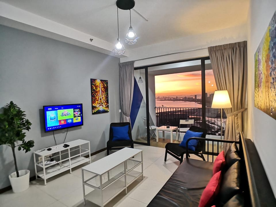 Urban Suites by Comfy Penang Apartment in George Town