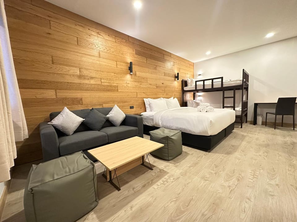 Bed, Seating area, Bedroom