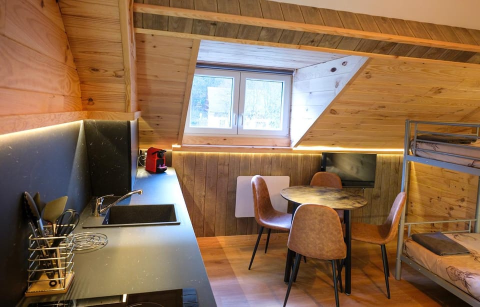 Apart Hôtel des Cols Hotel in Occitanie