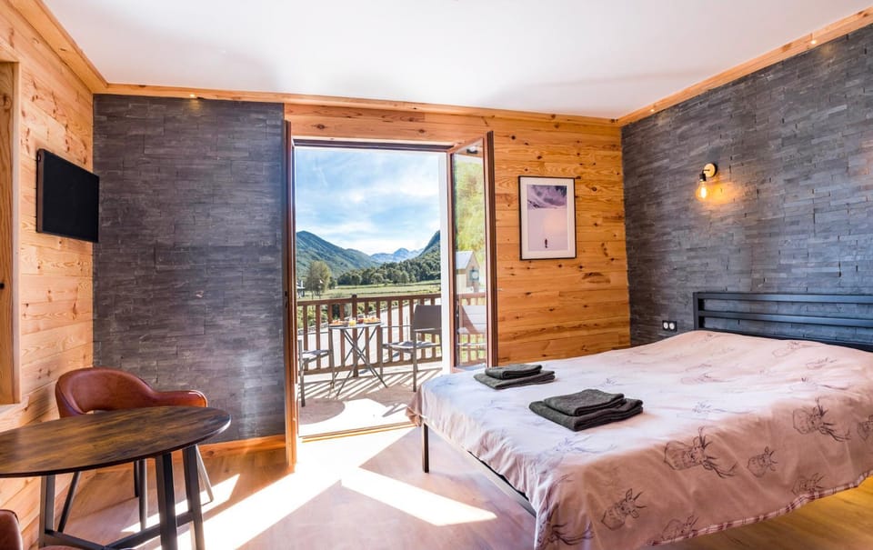 Apart Hôtel des Cols Hotel in Occitanie