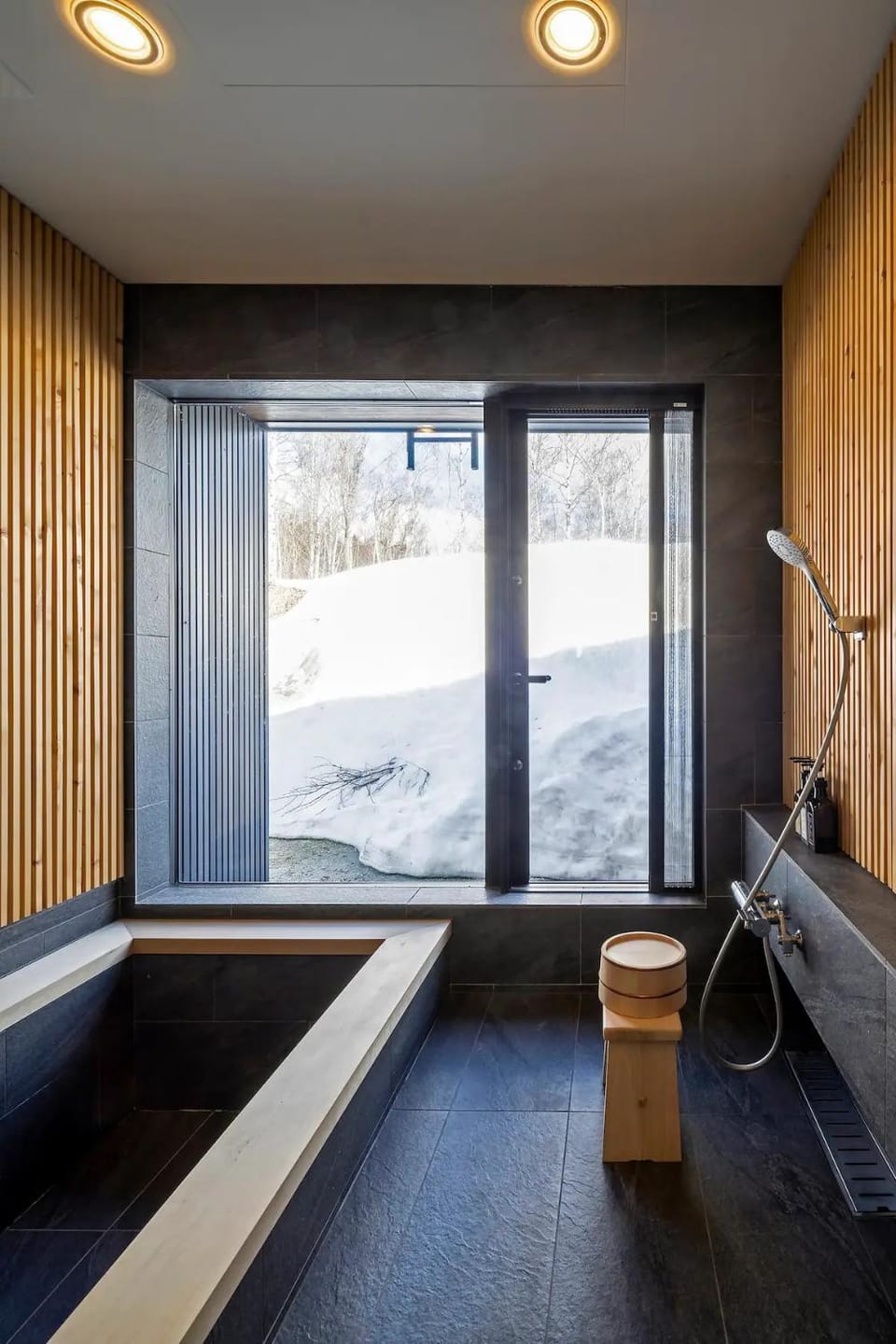 Bathroom, Photo of the whole room, Bath