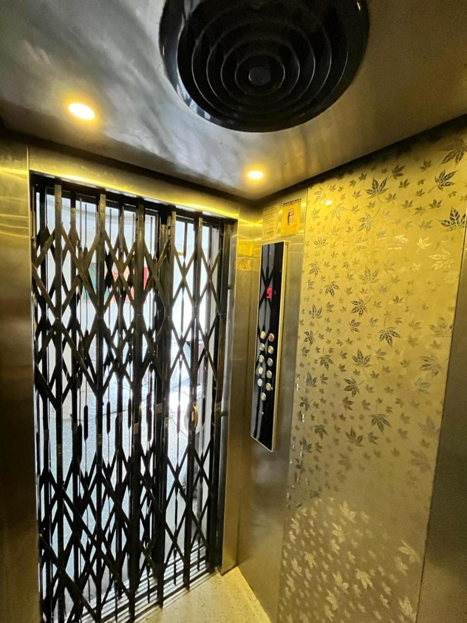 elevator