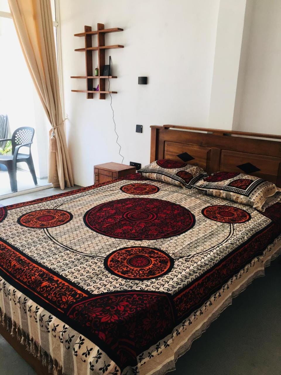 Bed, Photo of the whole room, Bedroom