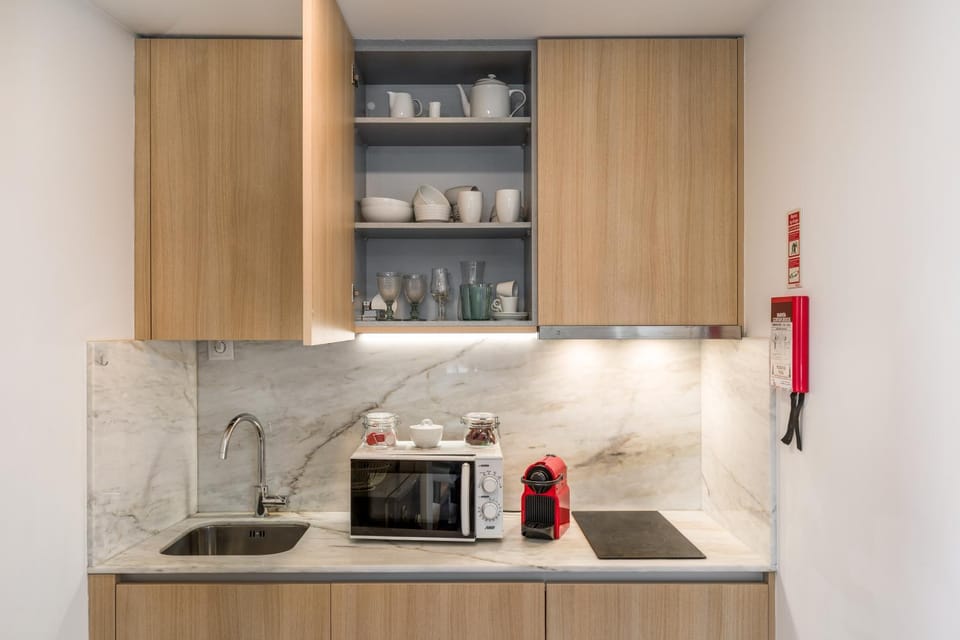 Kitchen or kitchenette