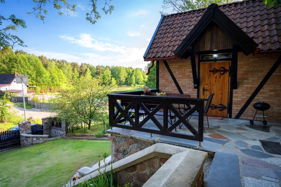Domek na Skarpie nr 2 Łutynowo House in Poland