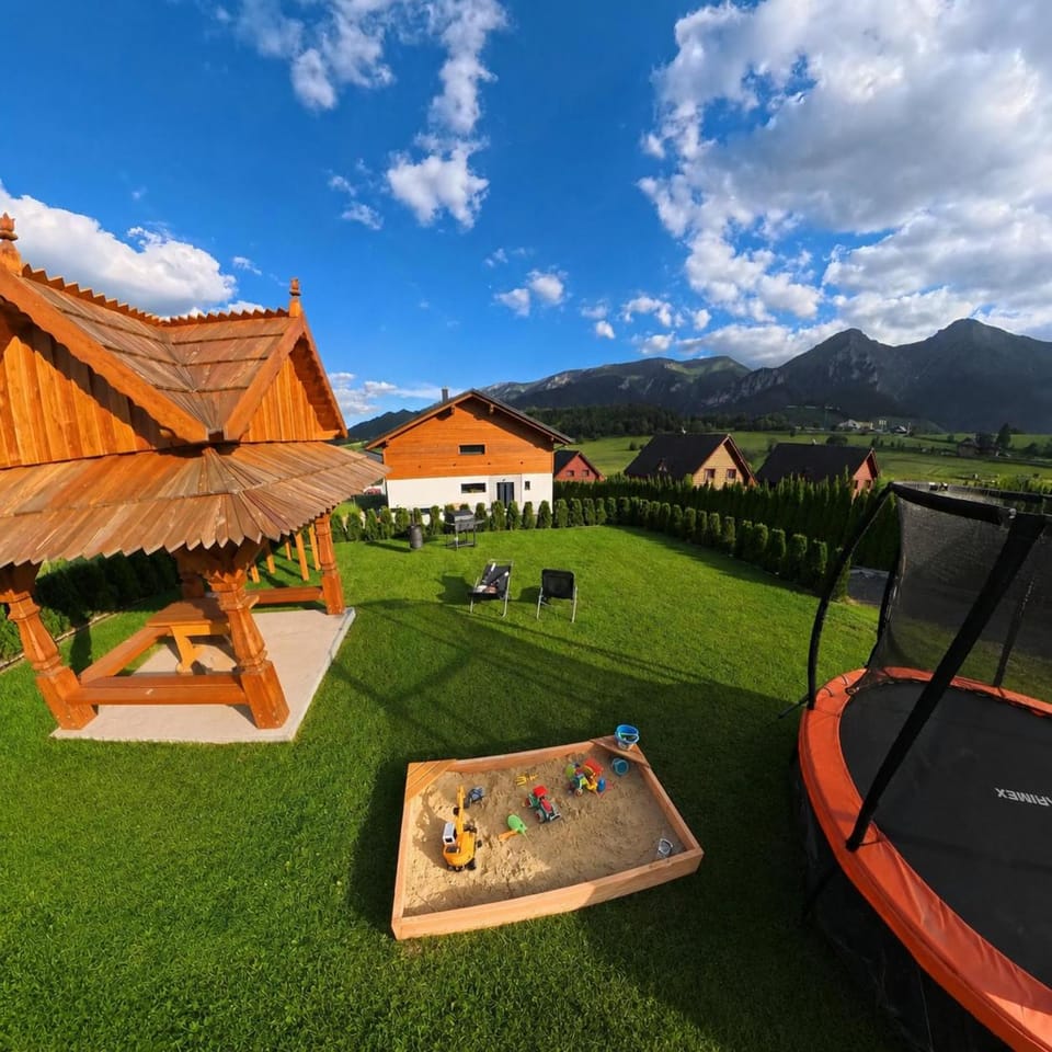 Property building, Spring, Day, Natural landscape, Children play ground, Garden, Garden view, Mountain view, sunbed