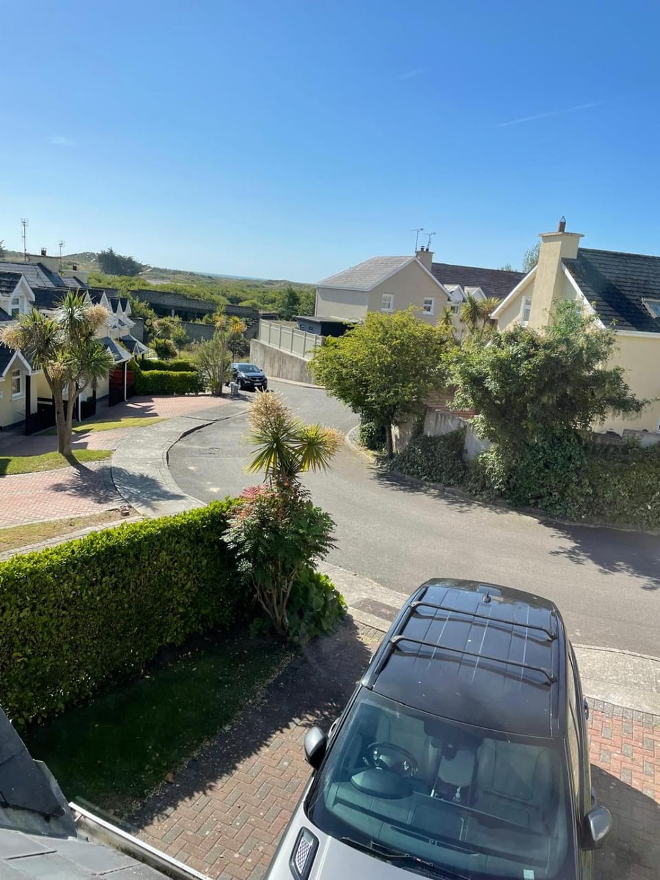 Neighbourhood, Natural landscape, View (from property/room), Street view, Parking