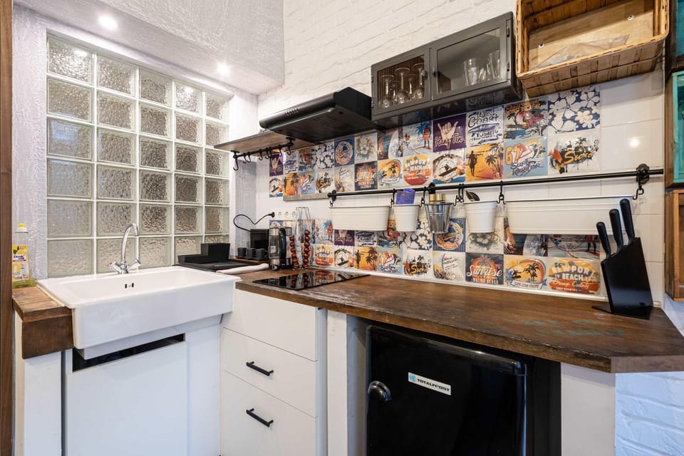 Kitchen or kitchenette, stove