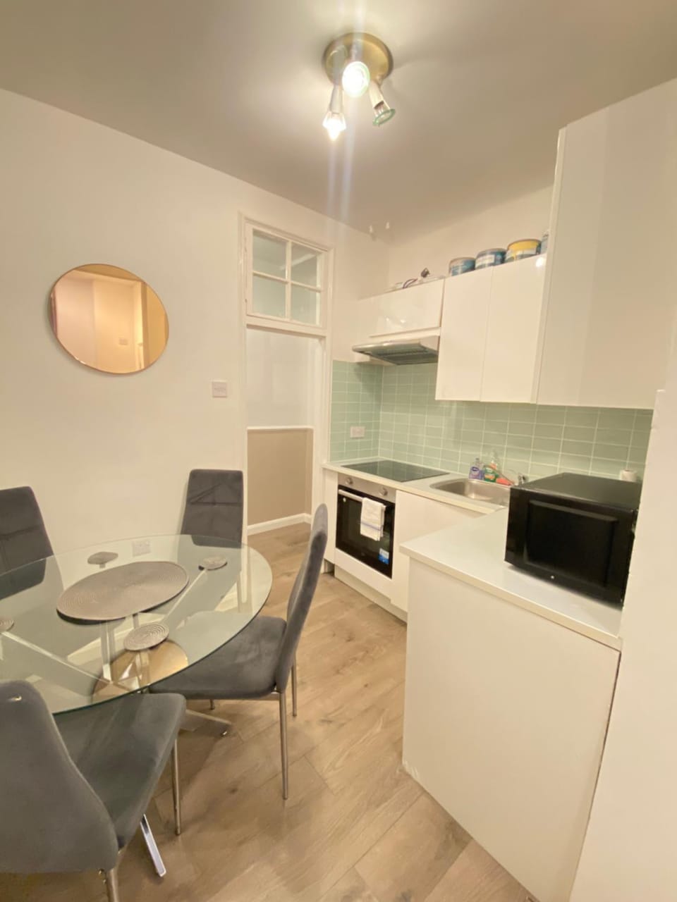 St Pracras Heaven Apartment in London Borough of Islington