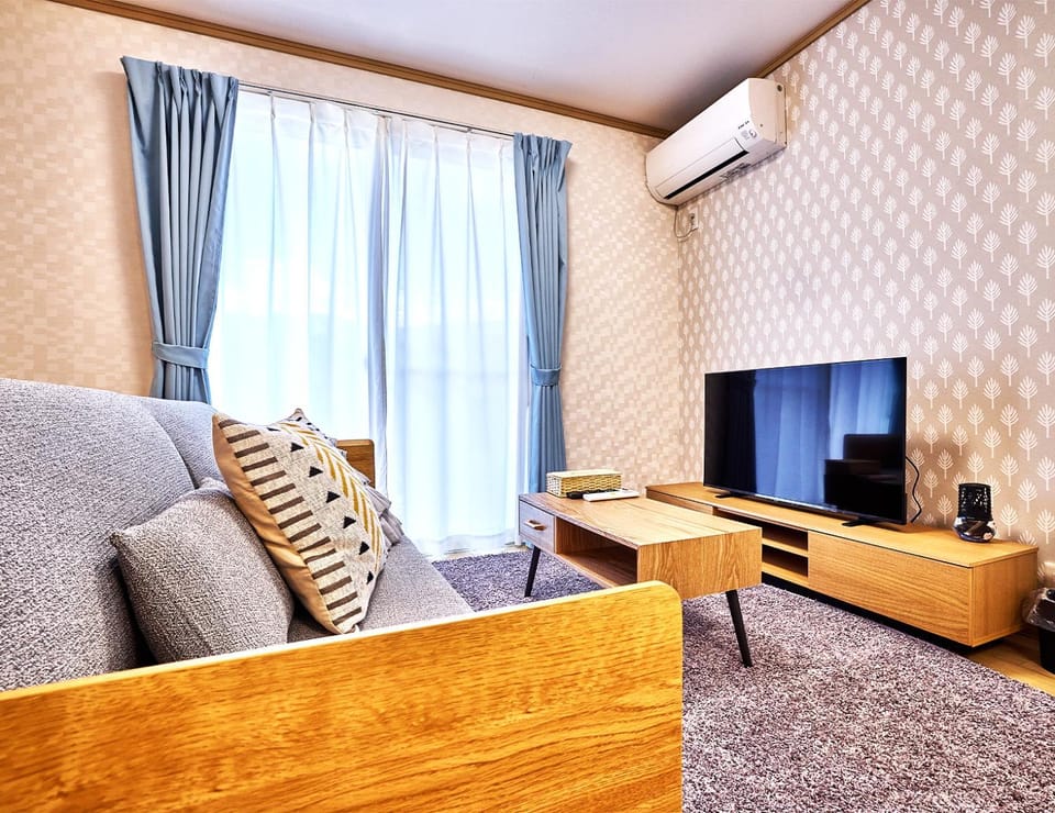 TV and multimedia, Living room, air conditioner