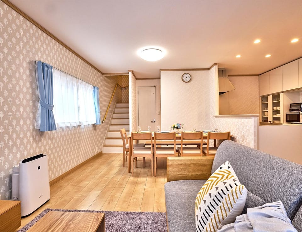 Kitchen or kitchenette, Living room, Dining area