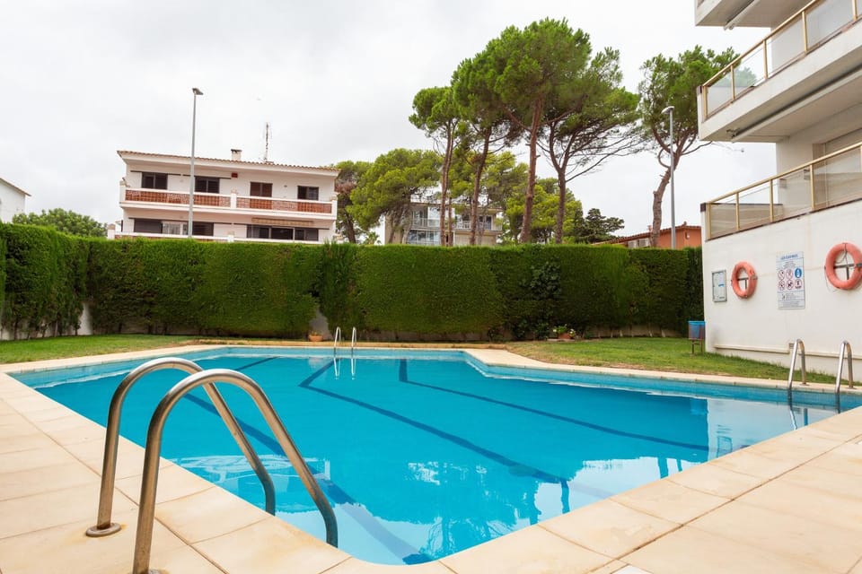Apartamento Kandinsky Apartment in L'Escala