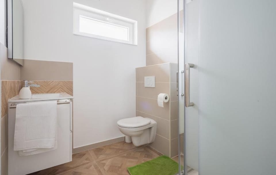 Hébergement autonome Green Apartment in Île-de-France