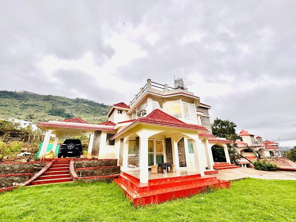 Property building, Garden view