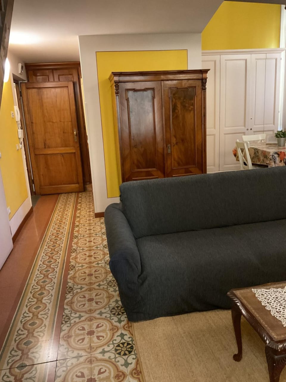 Living room, wardrobe