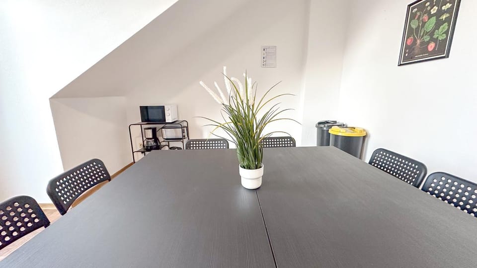 Dining area, microwave, toaster, kitchen