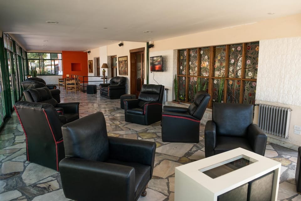 Communal lounge/ TV room, Living room