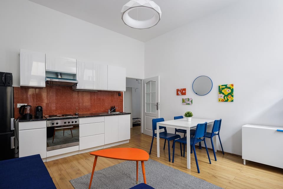 Kitchen or kitchenette, Seating area, Area and facilities, kitchen