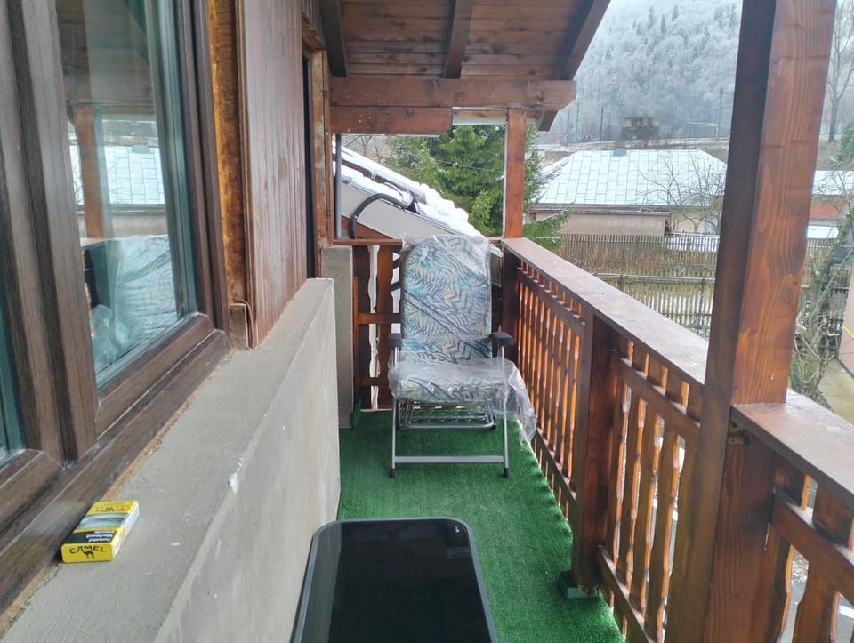 Casa Kees Apartment in Prahova, Romania