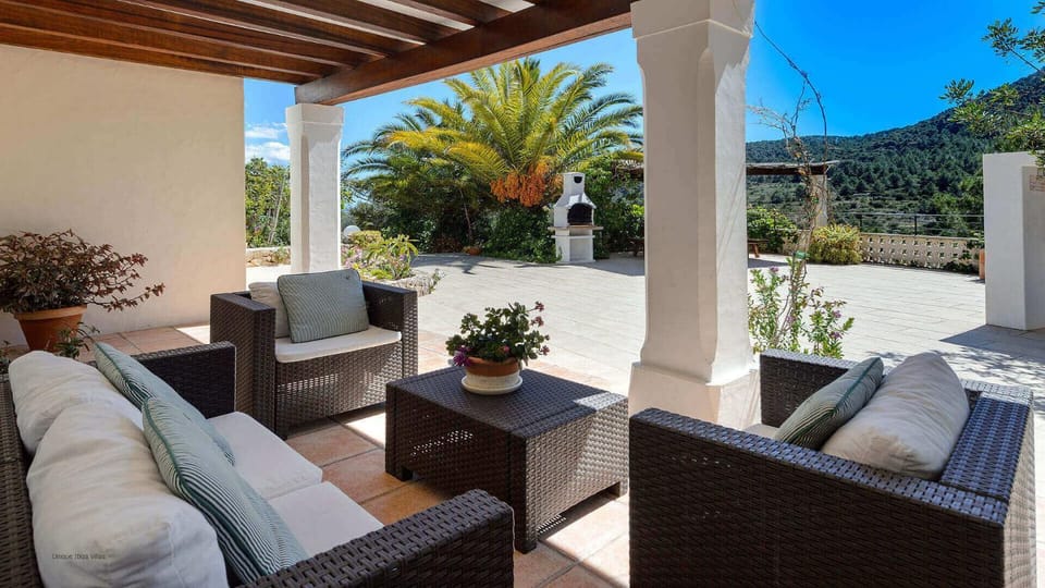 Patio, Day, Natural landscape, View (from property/room), Balcony/Terrace, Mountain view