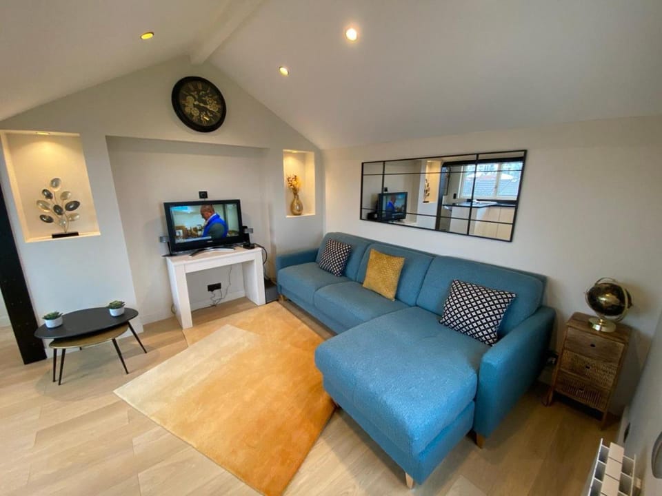 Appartement proche PARIS Apartment in Issy-les-Moulineaux