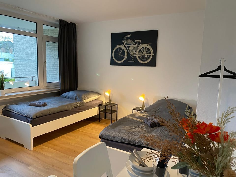 Bed, Photo of the whole room, Bedroom