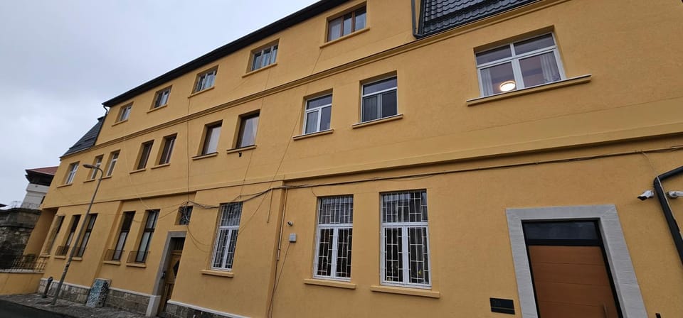 Property building, Day