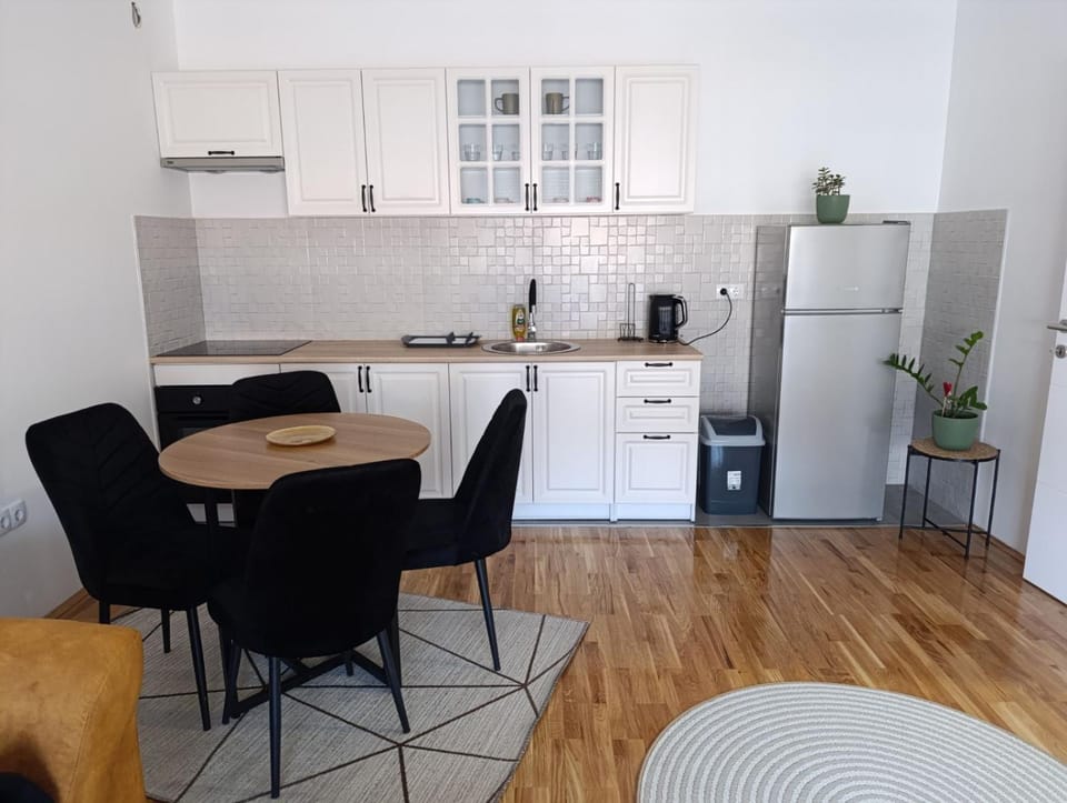 Stan na dan Brcko -The Gold Nook Apartment in Federation of Bosnia and Herzegovina
