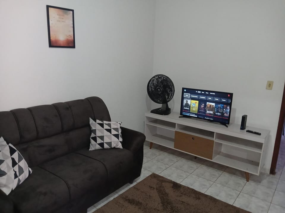 casa de temporada Império 1 House in Olímpia