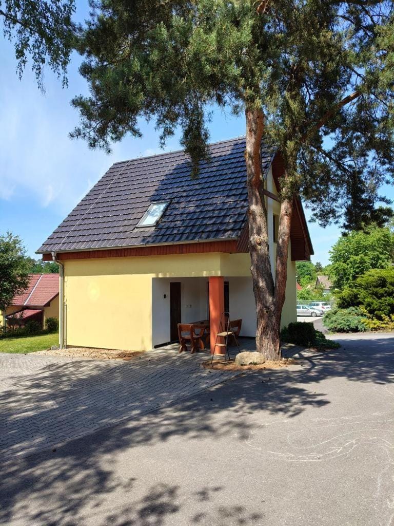 Resort Koloděje-žlutý dům Apartment in South Bohemian Region