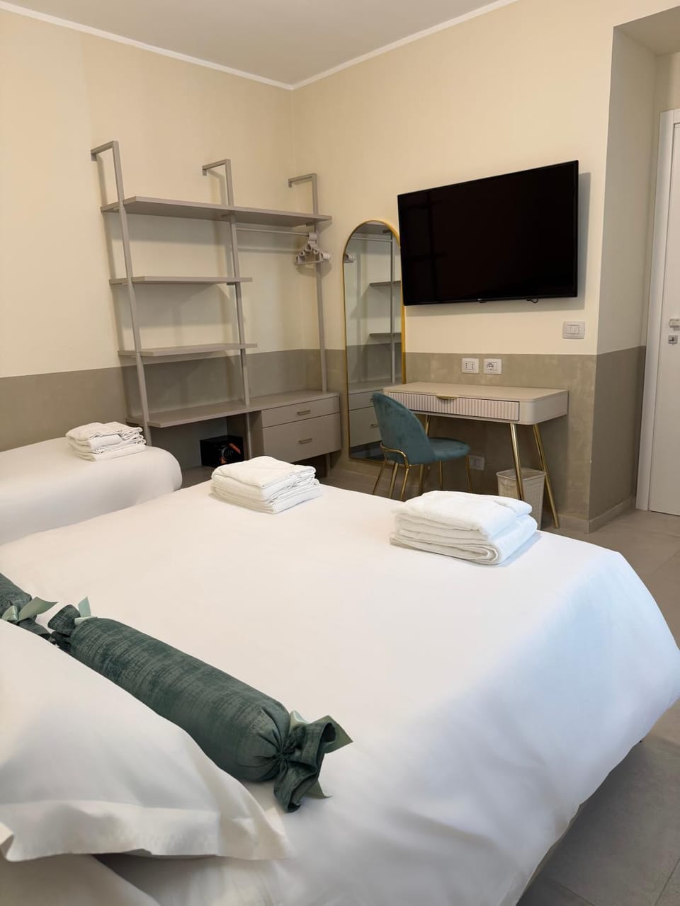 Maison ì room, suite & apartment Bed and Breakfast in Reggio Calabria