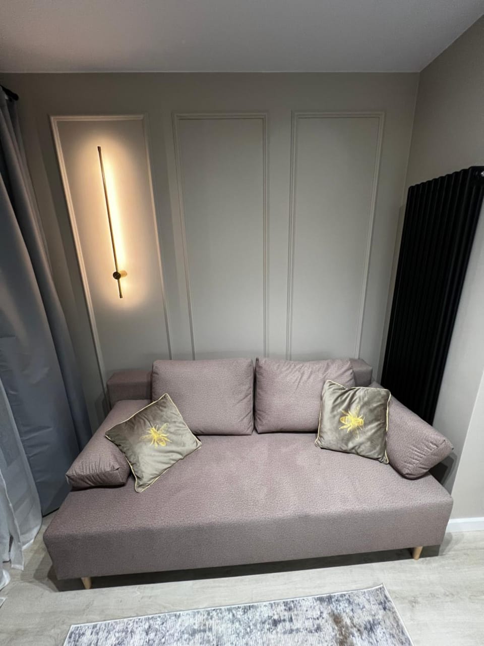 Living room, Photo of the whole room, Seating area