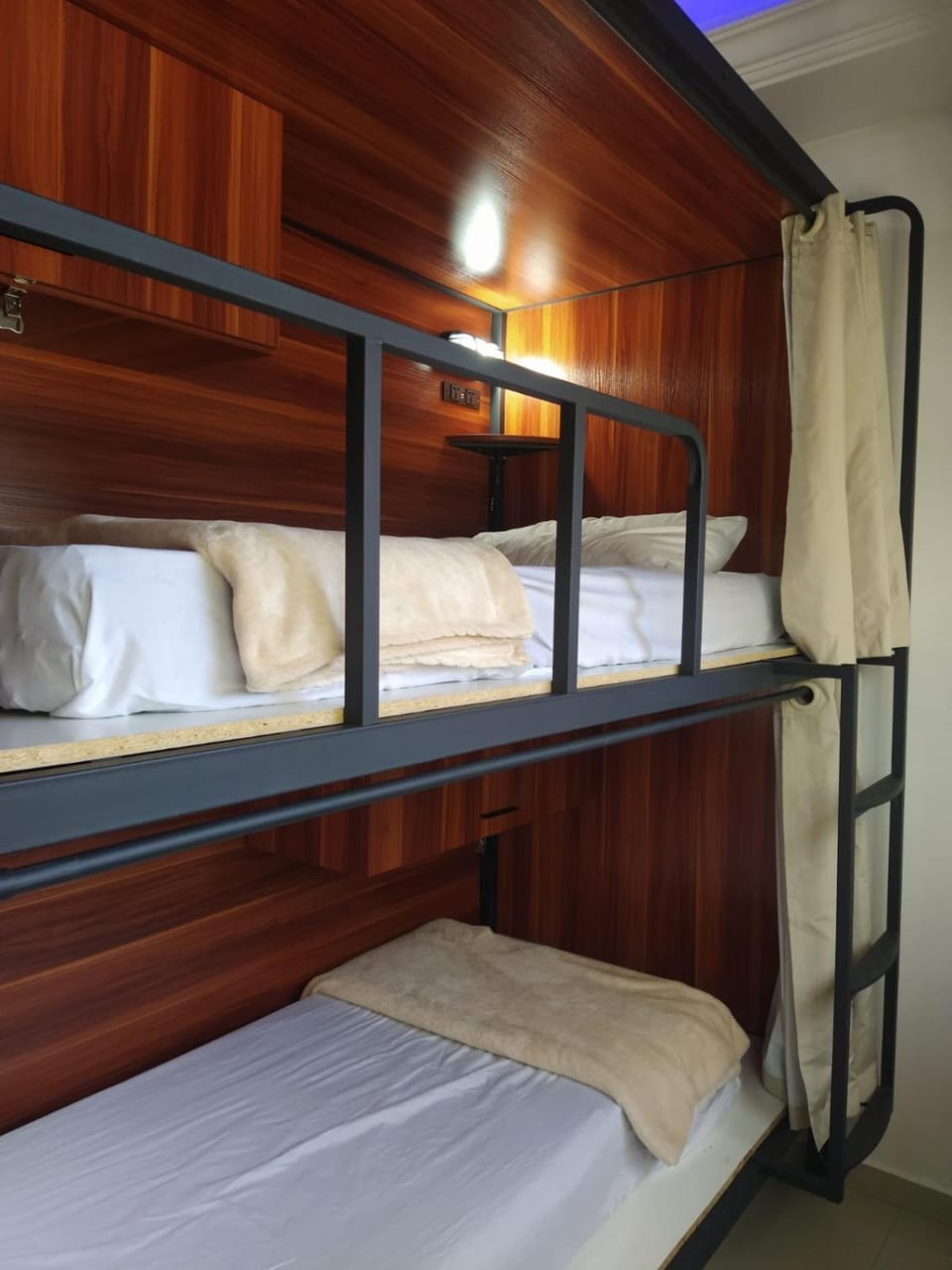 Bed, Bedroom, bunk bed