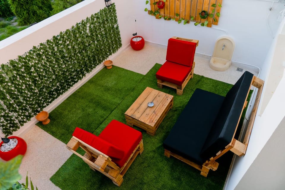 Balcony/Terrace, Balcony/Terrace