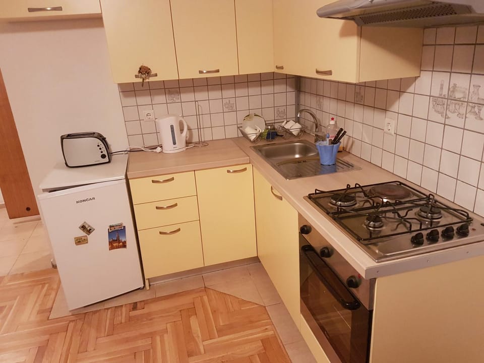 Coffee/tea facilities, Other, minibar, pet friendly, stove, toaster