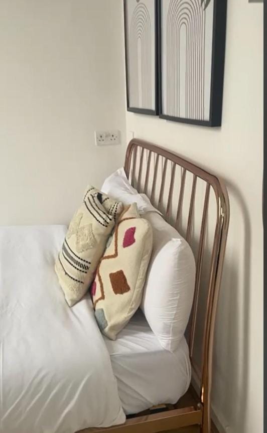 Very Nice Big Place in Camden Town 2 Minutes to Kings Cross Apartment in London Borough of Camden