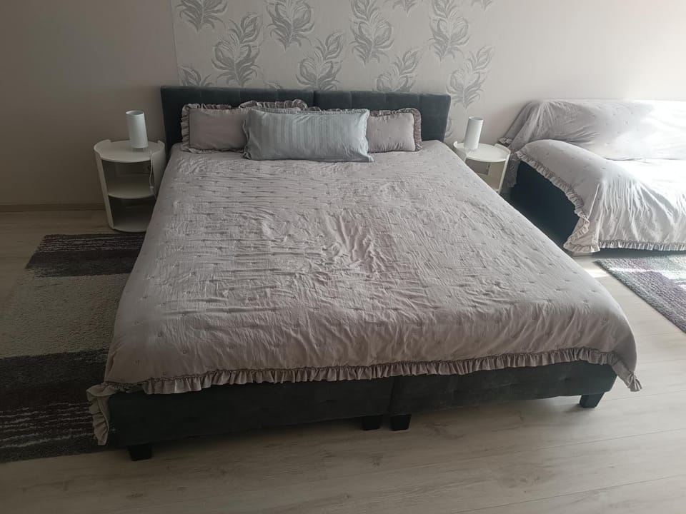 House Bahamas Bed and Breakfast in Hesse