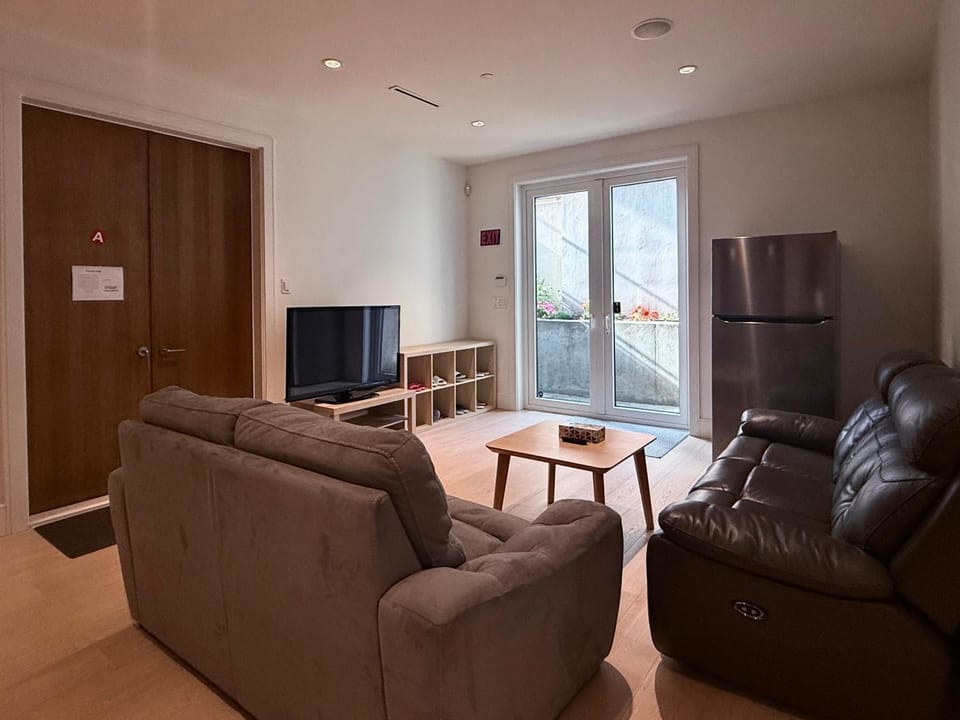 Cozy&Private Suite in Vancouver Bed and Breakfast in Vancouver