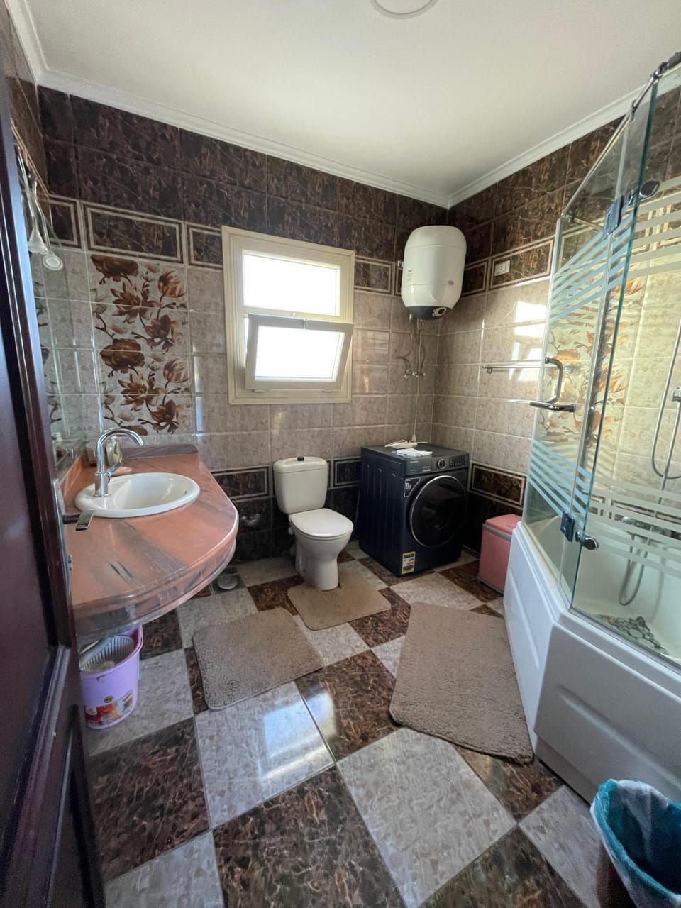 Shower, Toilet, Bathroom, Bath