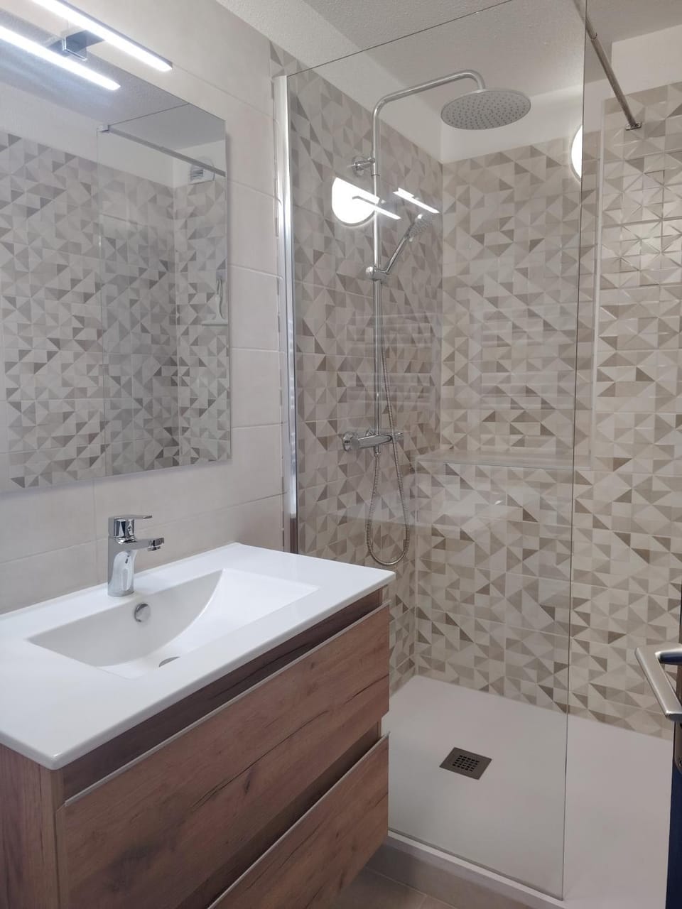 Shower, Bathroom