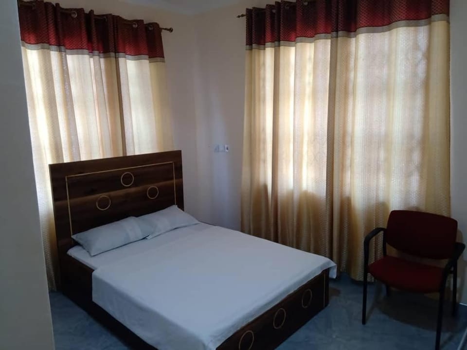 Beta Rooms Double Bedroom Gome Fortress Business Center Dansoman Accra Bed and Breakfast in Accra