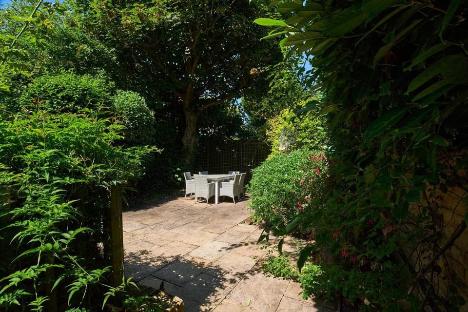Patio, Balcony/Terrace