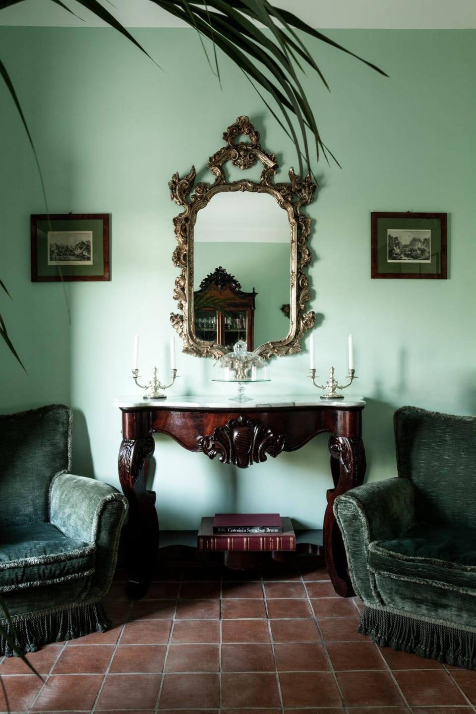 Lounge or bar, Decorative detail