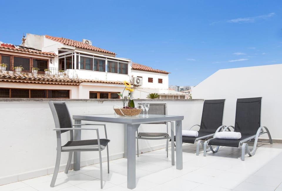 Balcony/Terrace, Dining area