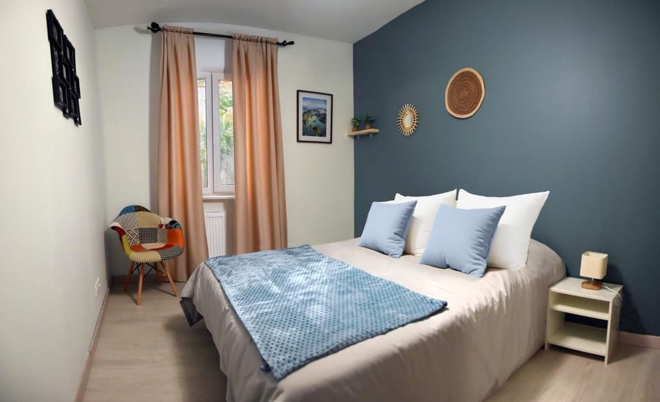 Garden, Photo of the whole room, Bedroom, Garden view