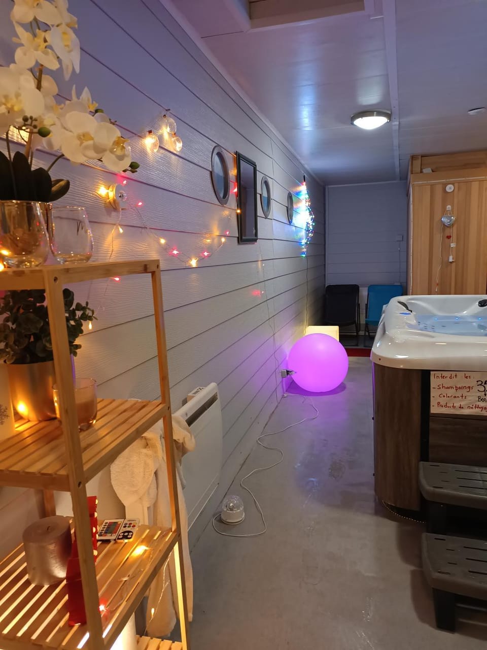 Appartement calme, emplacement stratégique, proche de toutes commodités, de l'autoroute, valenciennes, lille, Belgique, wifi, Netflix, parking Gratuits, lave linge, sèche linge Apartment in Hauts-de-France