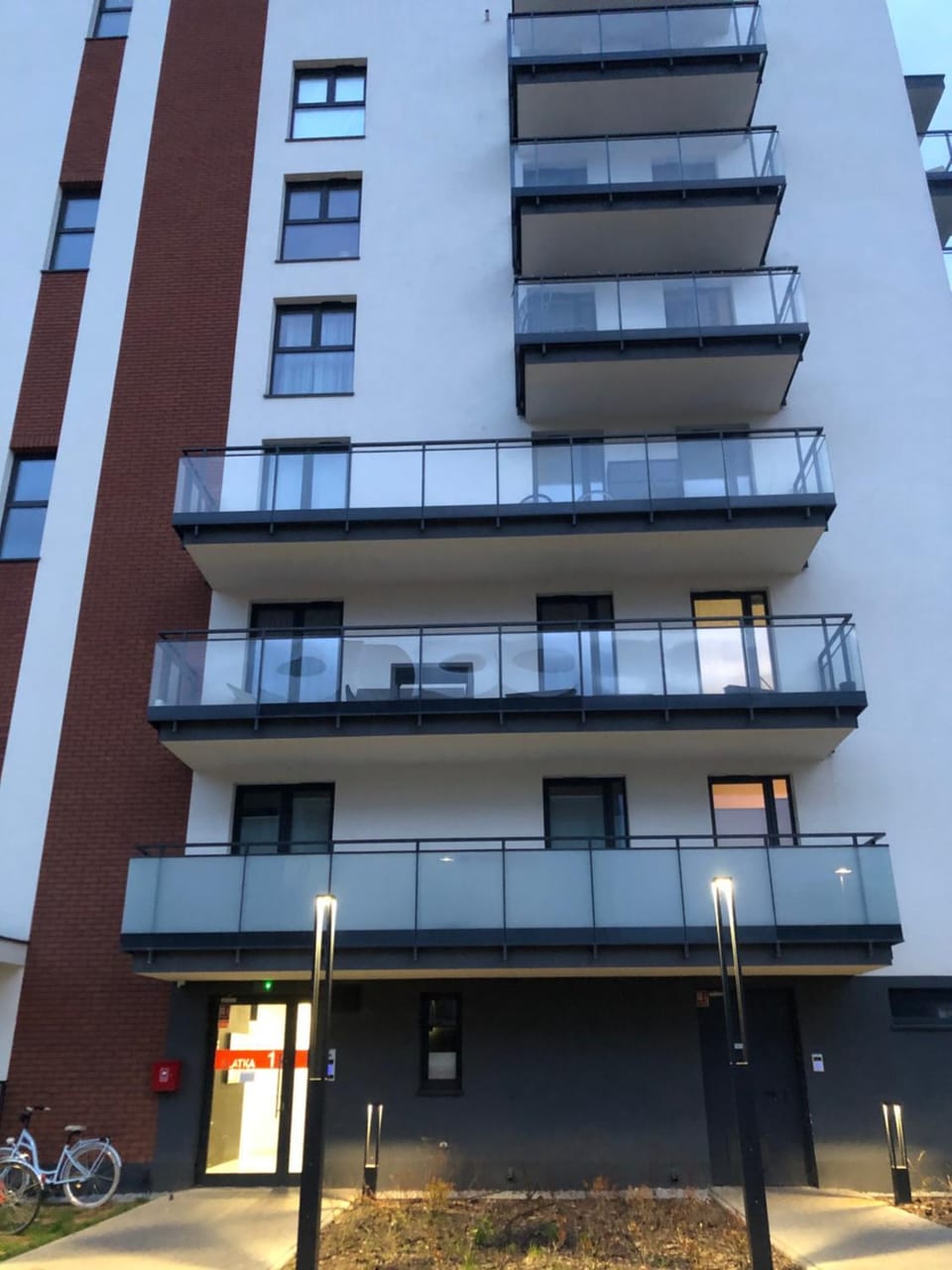 Facade/entrance