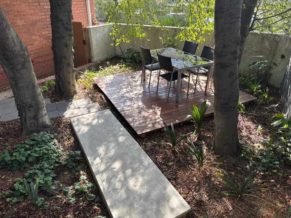 Patio, Day, Garden, Garden view