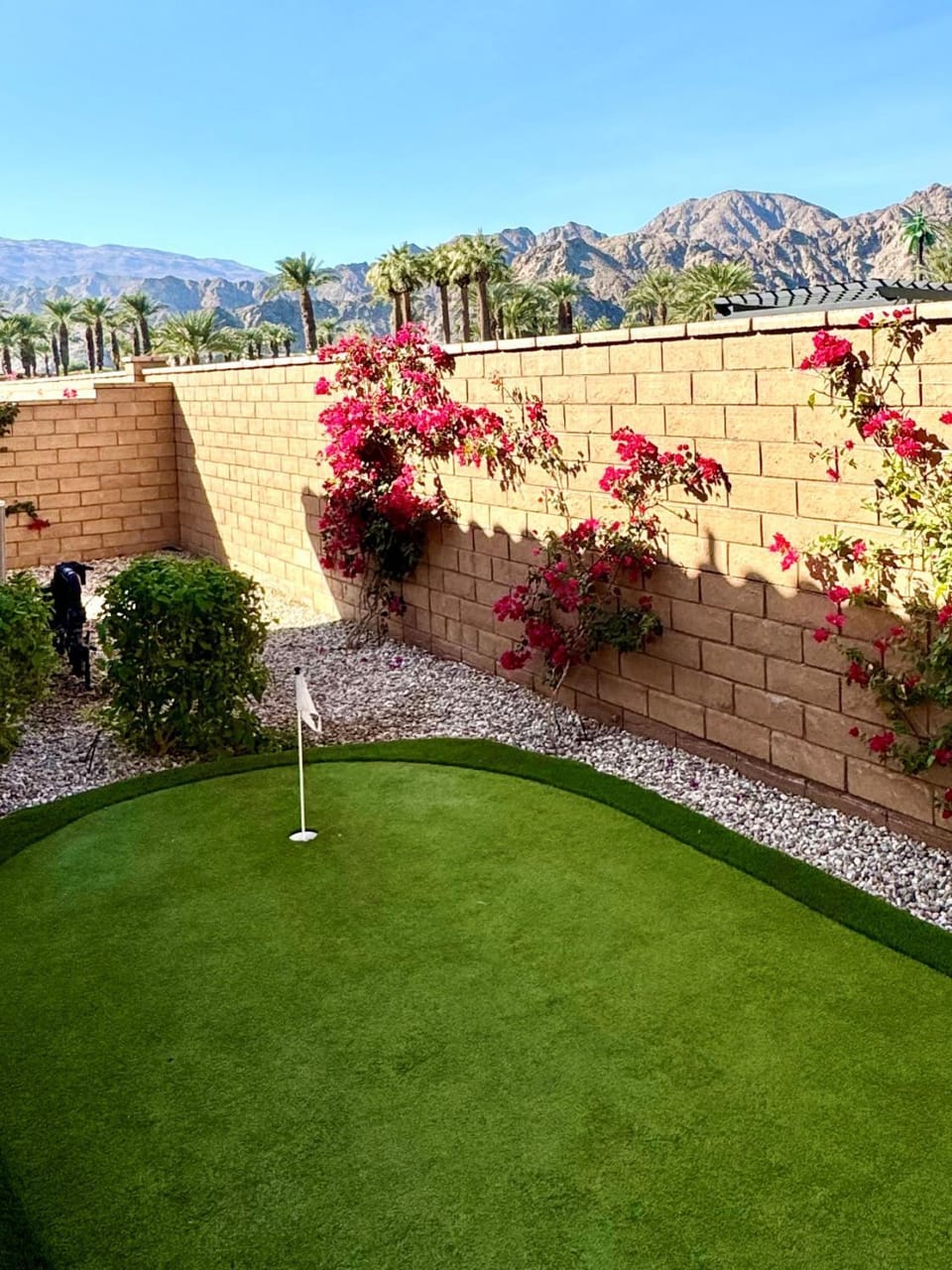 Luxury and comfort throughout Pool Spa Putting Green House in La Quinta