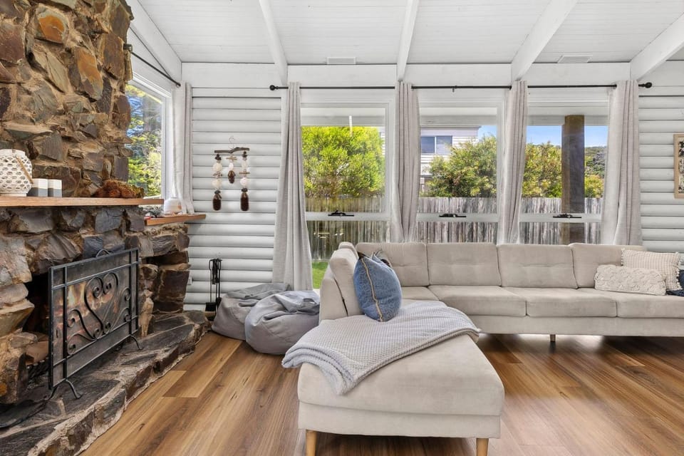 Lonsdale By The Sea House in Point Lonsdale